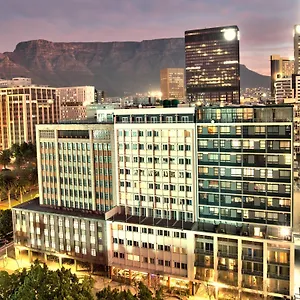 https://wink-at-foreshore.hotels-capetown.com